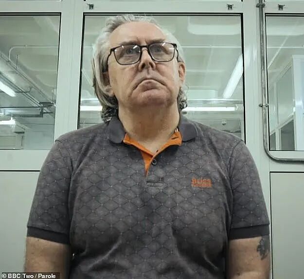 英国海王睡了200人，行骗35年还上BBC卖惨？！受害者：他出狱后定会再作案 - 8