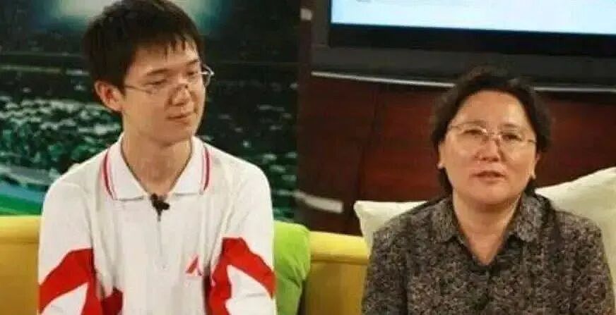 从申请美国11所高校全部被拒，到麻省理工、霍普金斯双博士：一个被全网群嘲“高分低能”的状元的逆袭 - 3