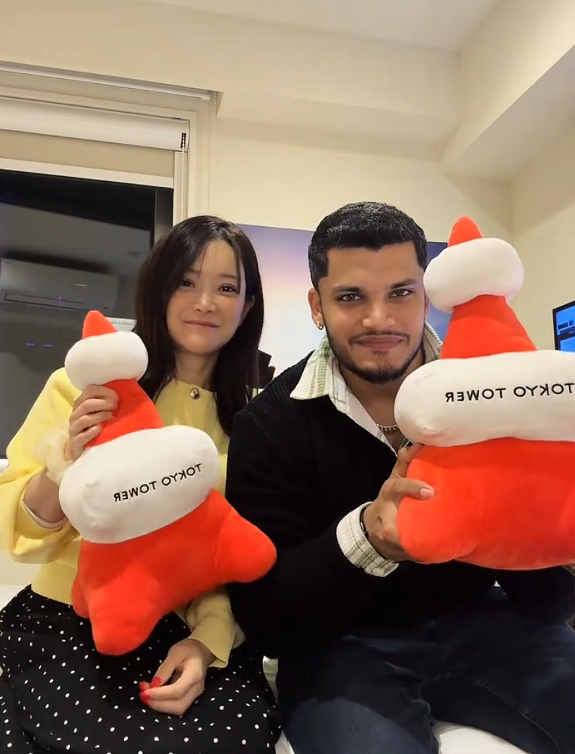 日本46岁女子爱上27岁印度帅哥,自掏机酒钱让男友来奔现!日网友破大防:又来骗永住权? - 30