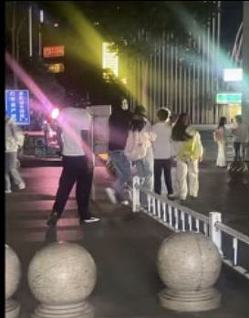 大瓜！留澳中国女生“口嗨”炫耀非裔男友，被网友深扒后光速翻车，剧情超狗血（组图） - 1