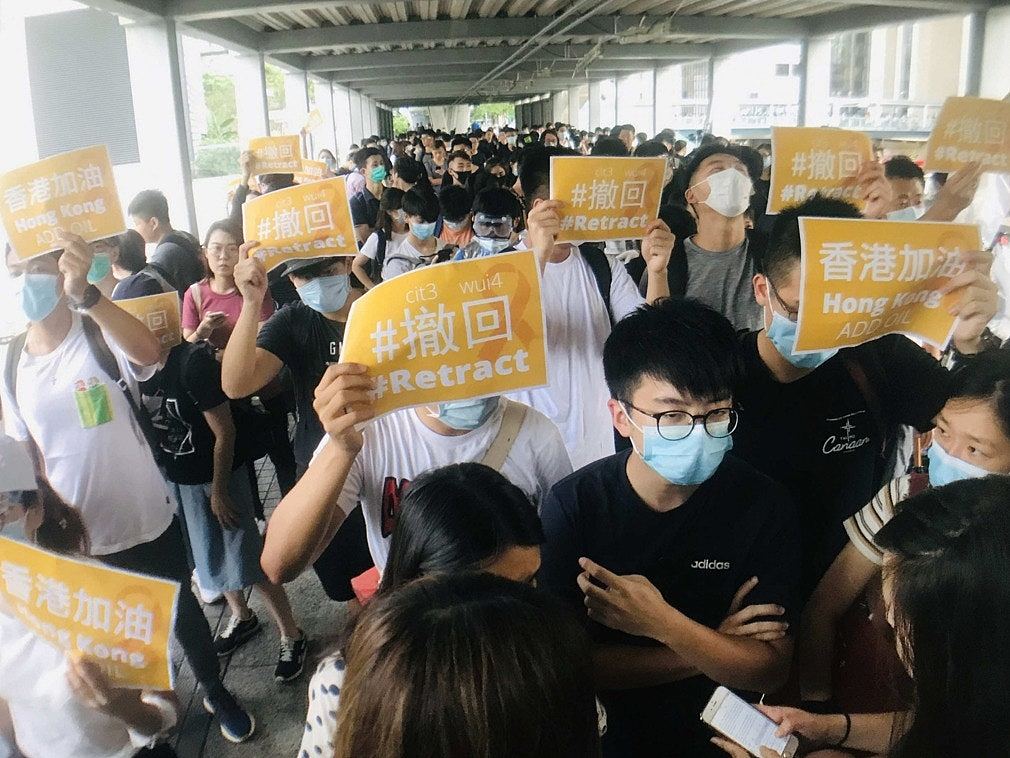 香港示威经验“启迪”世界 街头政治已今时不同往日（组图） - 5