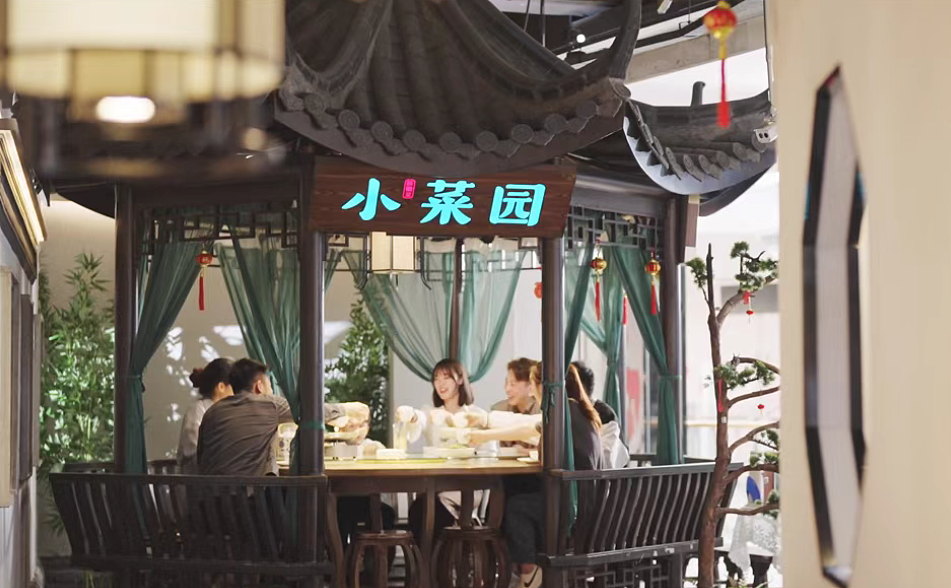 开店800家的“中餐萨莉亚”，为何年轻人咽不下去了？（组图） - 17