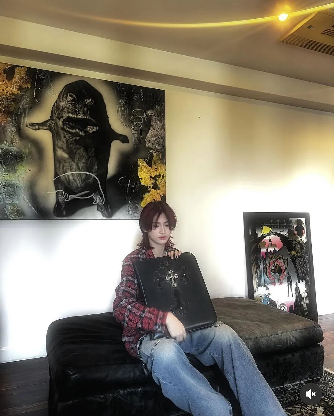 日本最强星二代被顶配父母全力托举，却遭网友嘲混成了网红！更被扒出16岁袭胸外国女子！ - 10