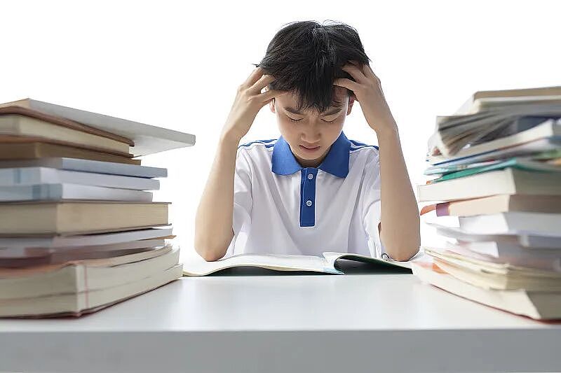 年均预算突破60万，普通中产家庭，还撑得起留学梦吗？（组图） - 4