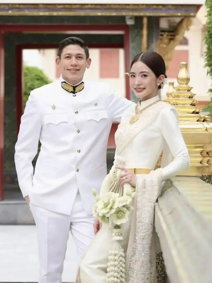 豪门被曝惊天丑闻！继承人被亲弟弟指控性侵长达12年，全家知情却无人伸张 - 6