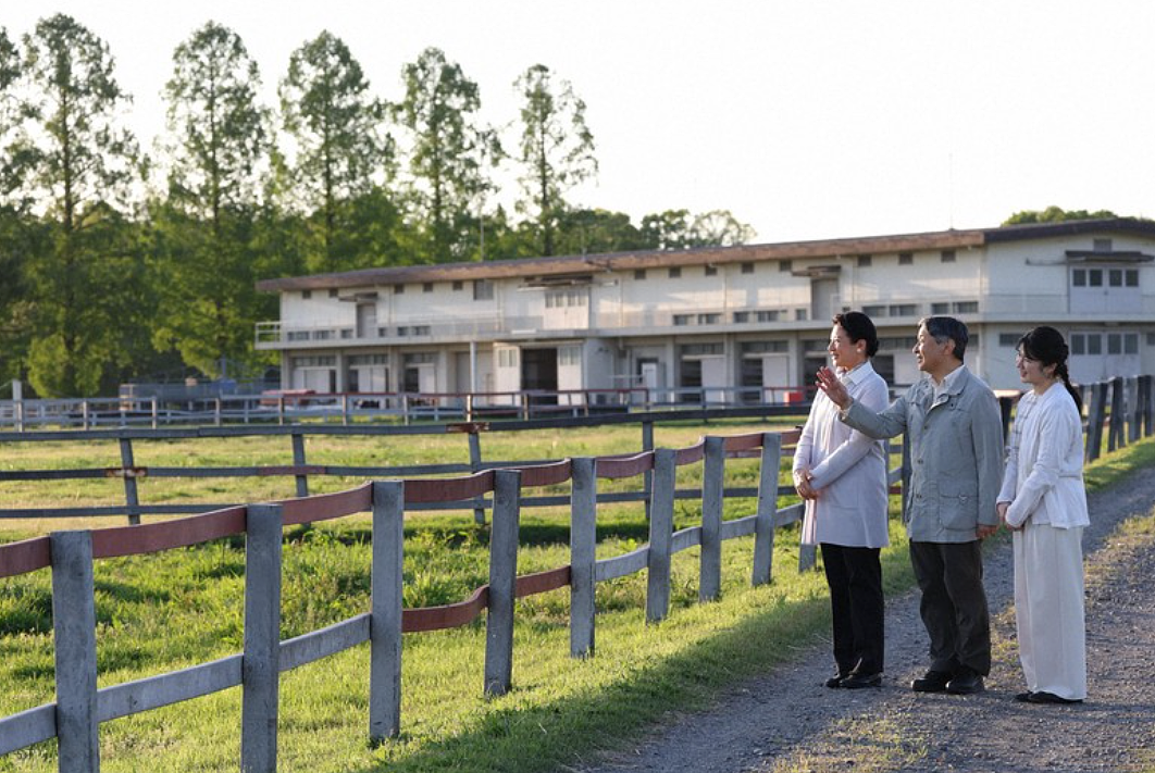 日本皇室公开哭穷!秋筱宫白拿1亿零花钱却大喊“钱不够花”,日网友:废除皇室算了!(组图) - 8
