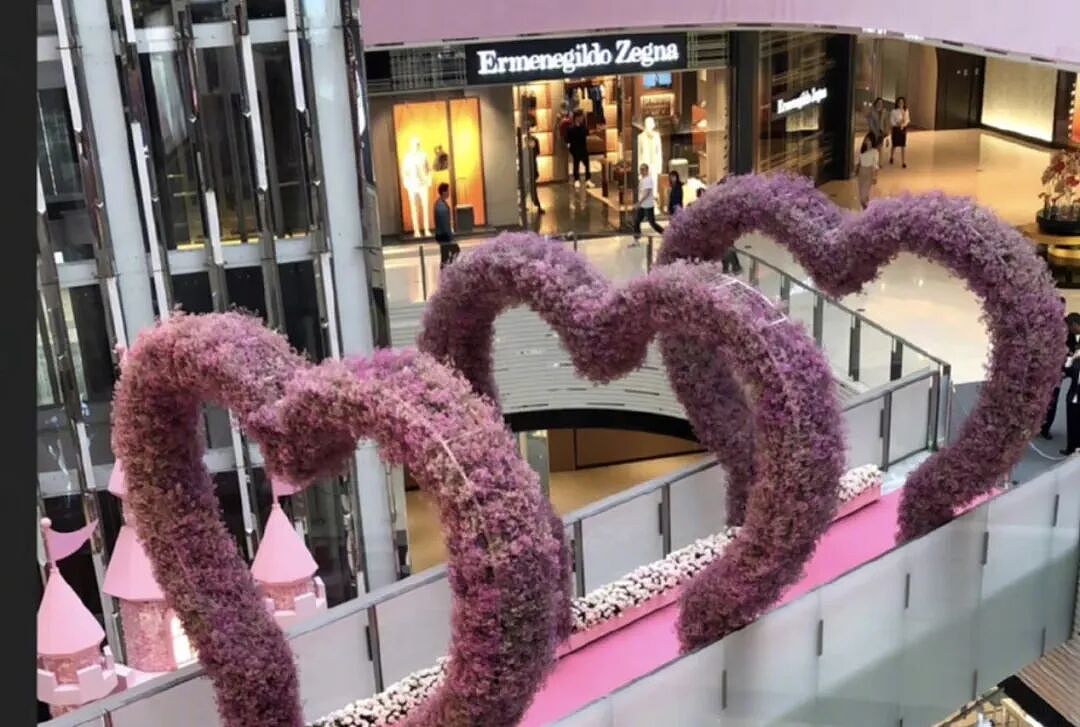 奚梦瑶何猷君婚礼细节曝光，花费上亿被吐槽：好寒酸！ - 30