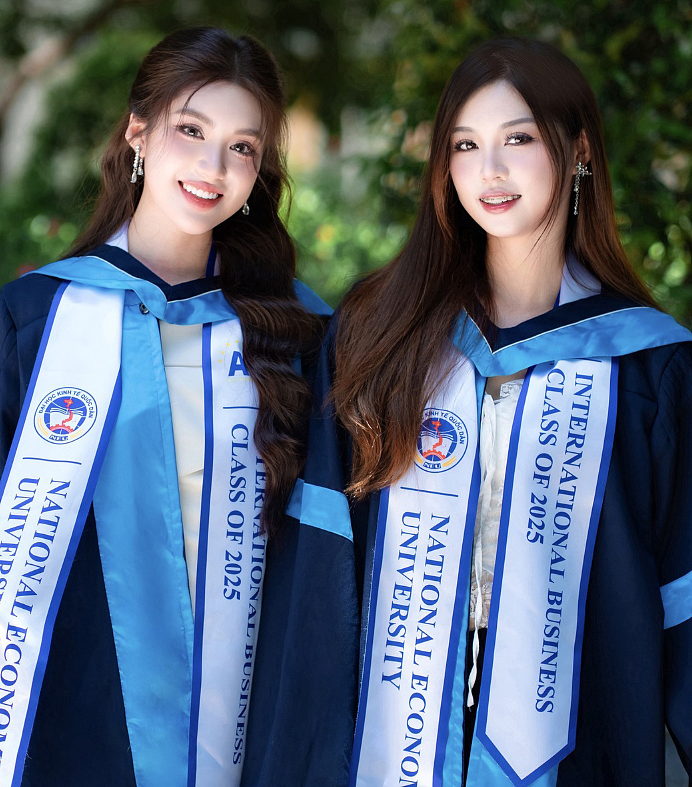 学霸+神颜+沙漏身材，越南新晋选美冠军美照杀疯全网（组图） - 23
