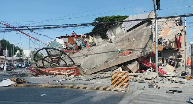 7.9级大地震,华人睡梦中被震醒!多国发布海啸预警!国内多地有震感(组图) - 5