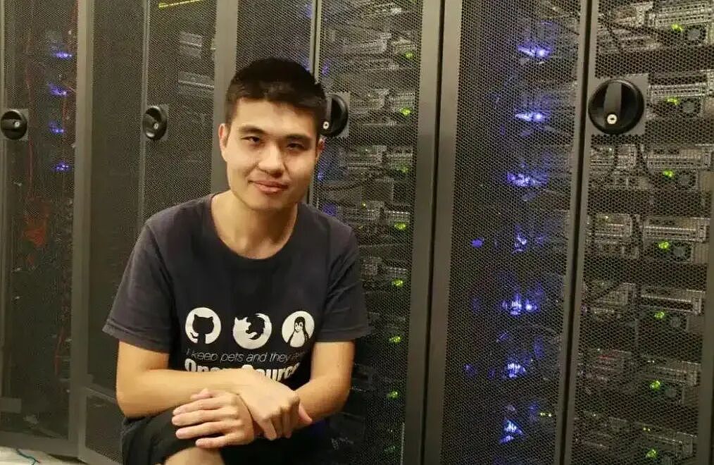 被疑作弊、频繁被打断，前“华为天才少年”倒在DeepSeek面试门口 - 4