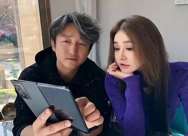 从奥运全满贯拳王到直播间带货,邹市明夫妇7年败光2亿(组图) - 5