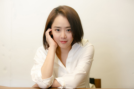 韩顶流“国民妹妹”上节目容貌大变！代表作全火遍亚洲，9年前却患罕见病险截肢（组图） - 13