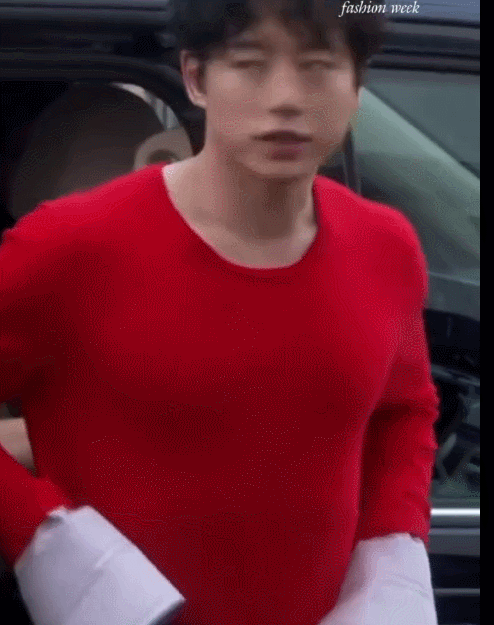 Prada这次的“丑衣服”,许光汉穿上也救不了…… - 23