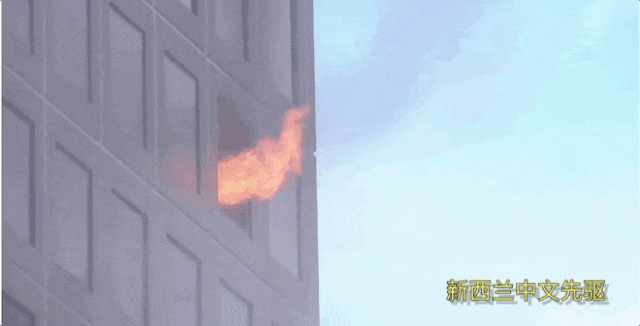 突发！奥克兰在建希尔顿酒店惊现大火，浓烟席卷CBD，1人火中逃生！原计划明年初开业…… - 4
