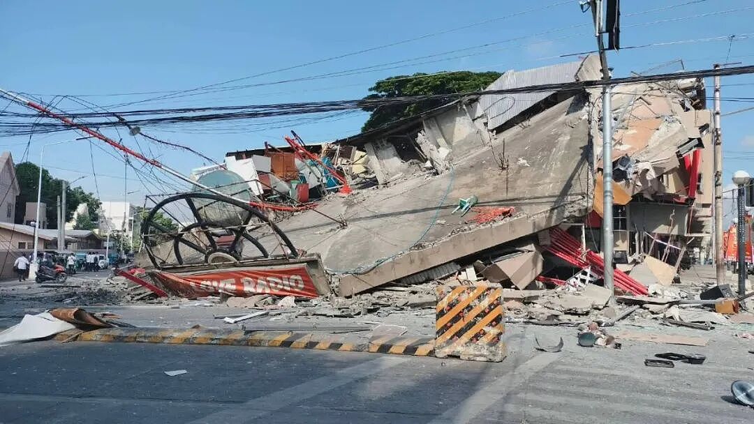 突发!7.8级大地震!华人睡梦中被震醒!澳洲发布警报! - 1