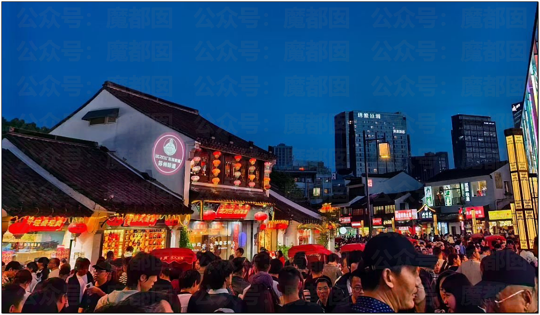 肉贴肉，人挤人！五一长假首日，中国各大景点已爆（组图） - 36
