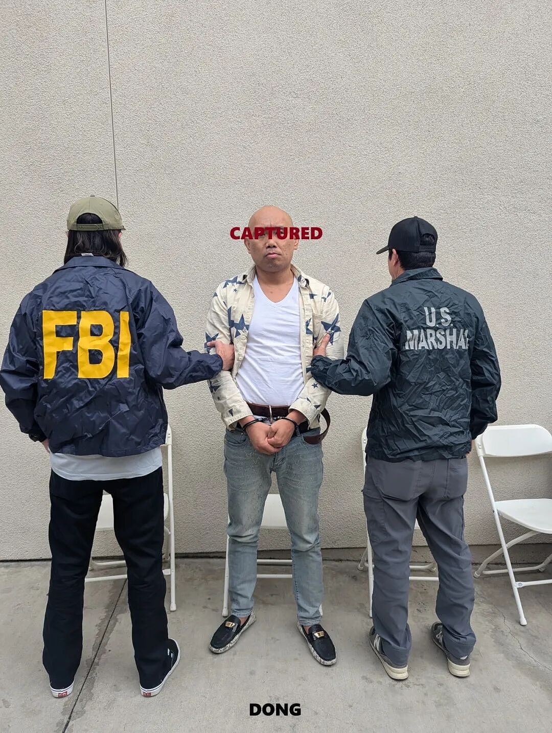 80岁老人被骗走2.5万美元,FBI逮捕一名华人“快递员” - 2