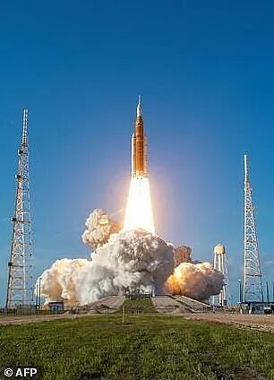 NASA时隔50年再登月!结果厕所先“罢工”了(组图) - 1