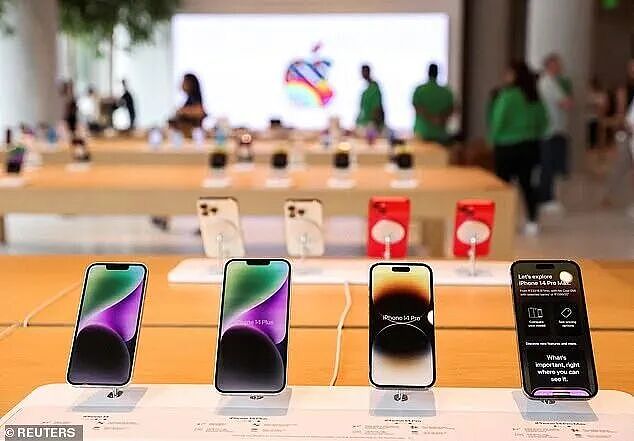库克卸任苹果CEO，正式退居幕后！51岁接班人公布，一手操刀iPhone（组图） - 7