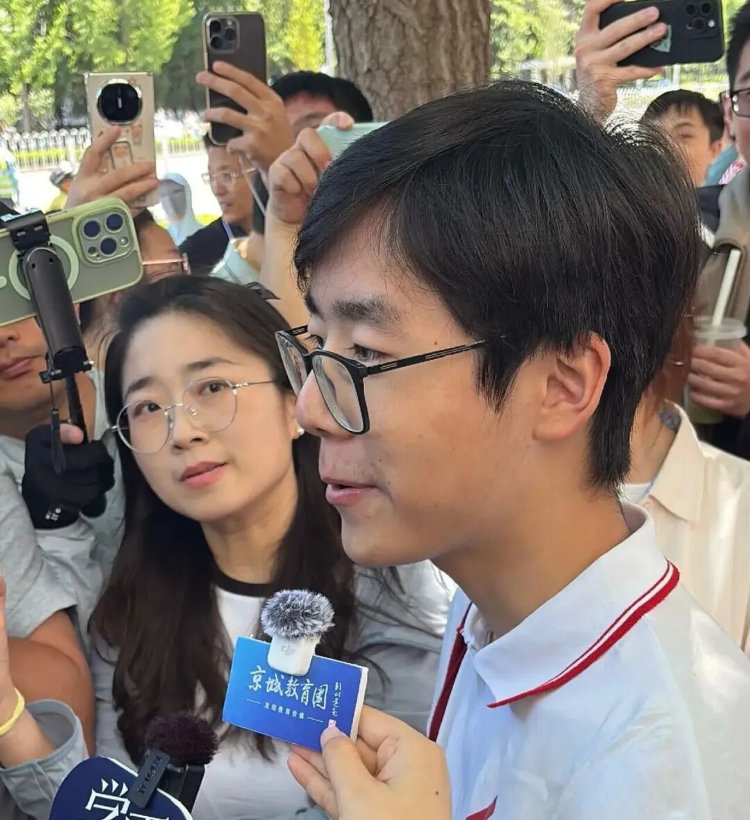 2026高考人大附中学霸全网刷屏:提前20分钟交卷、目标是清华大学(组图) - 4