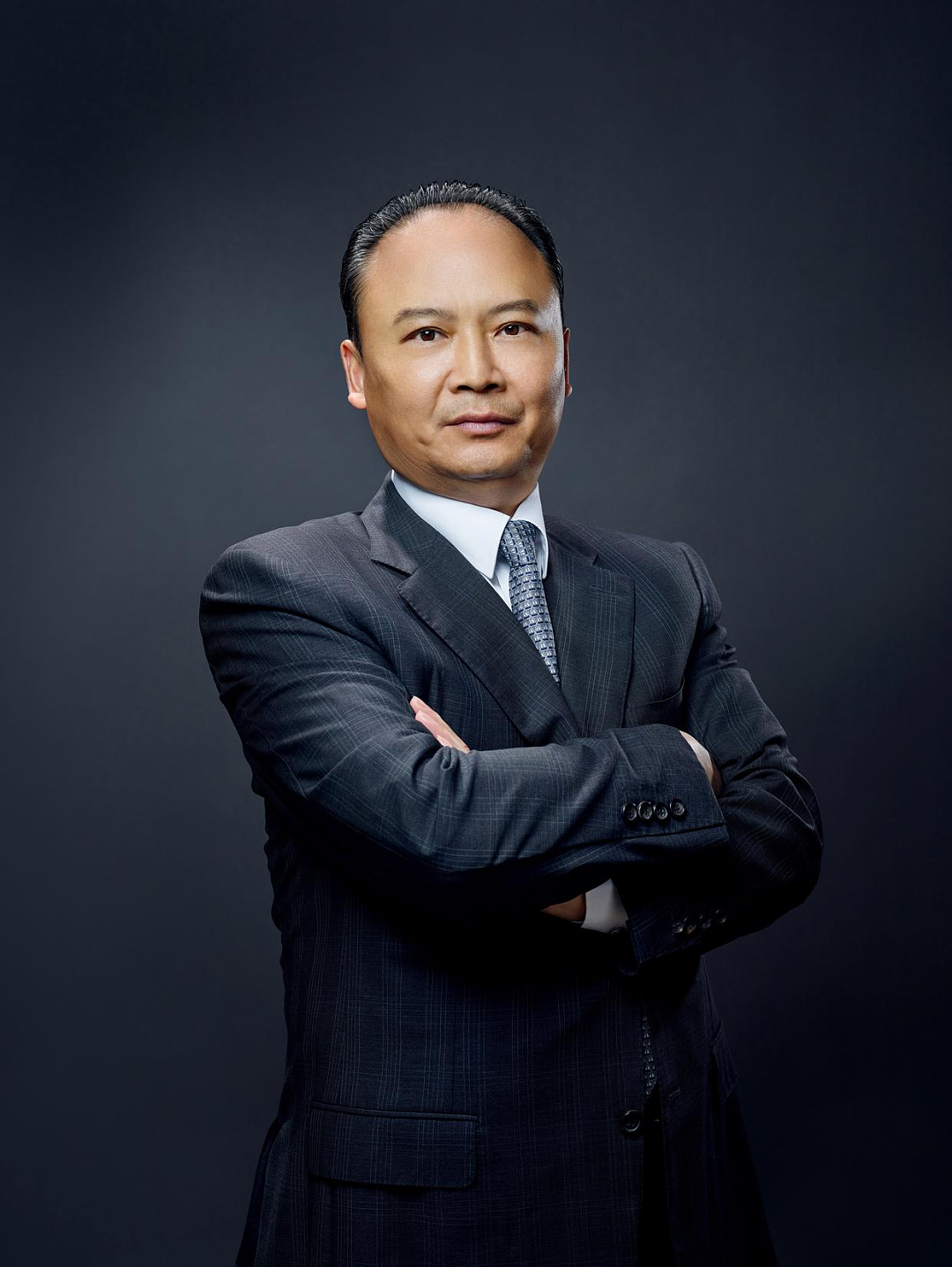 500元起家,他把两个“八竿子打不着”的行业,都干到了全球第一(组图) - 2