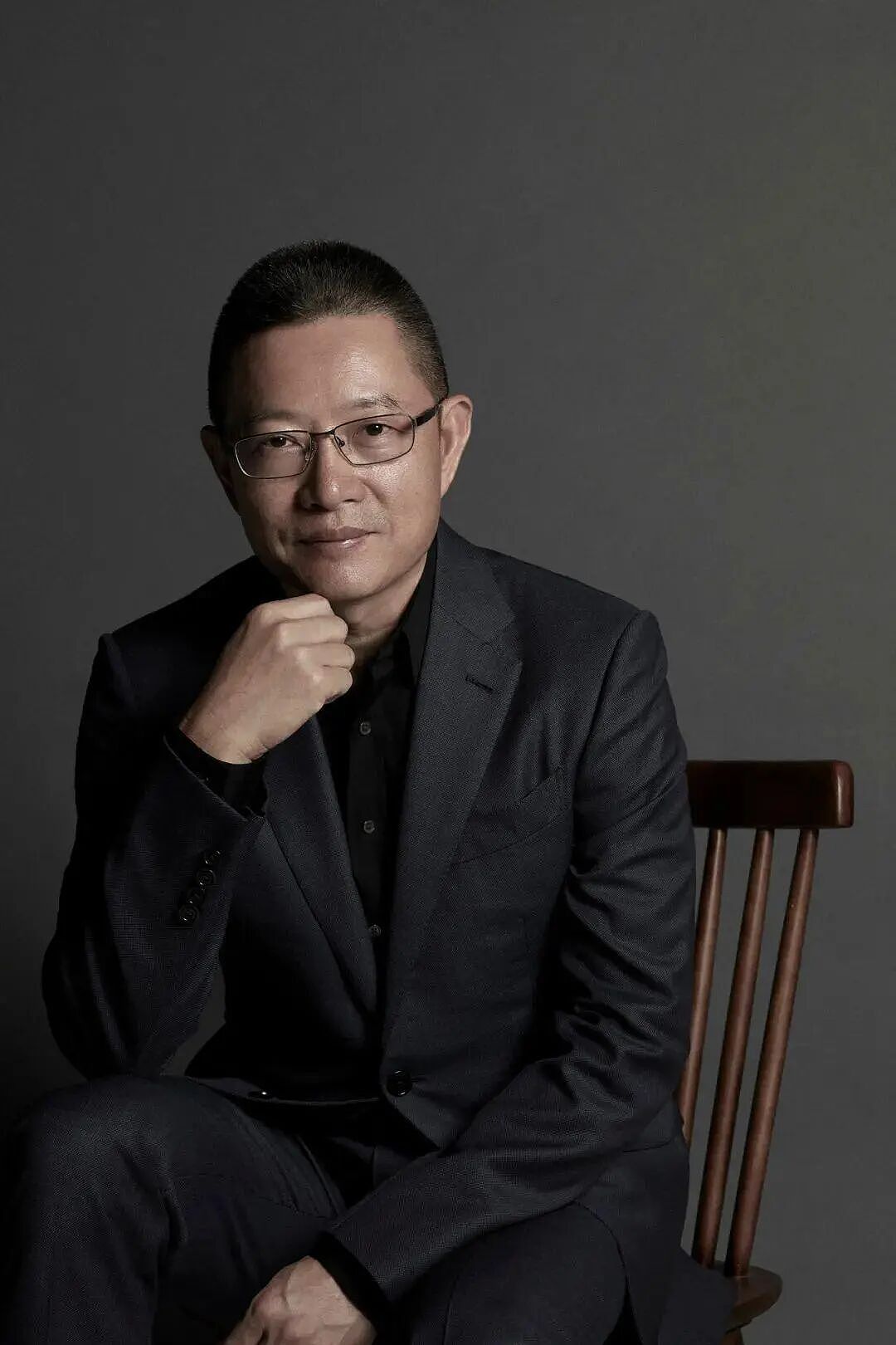 “钢铁直男”卖内衣，做到全国第一，64岁迎来最硬一仗（组图） - 1