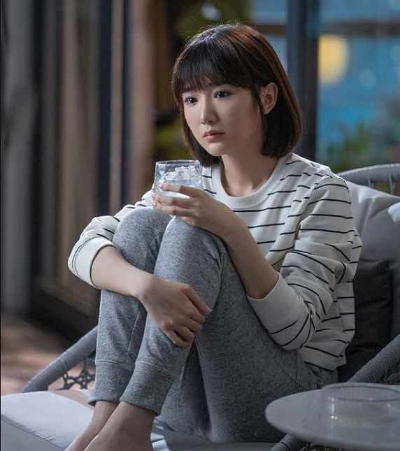 陈翔深夜破防发微博引热议，8年前的出轨旧瓜，又被扒得明明白白 - 6