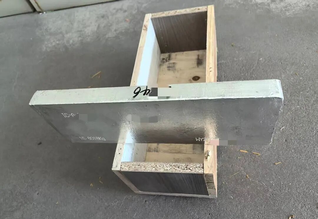 货车司机丢13块银砖，价值百万！重金悬赏后有人交还12块领23.5万酬金（组图） - 6
