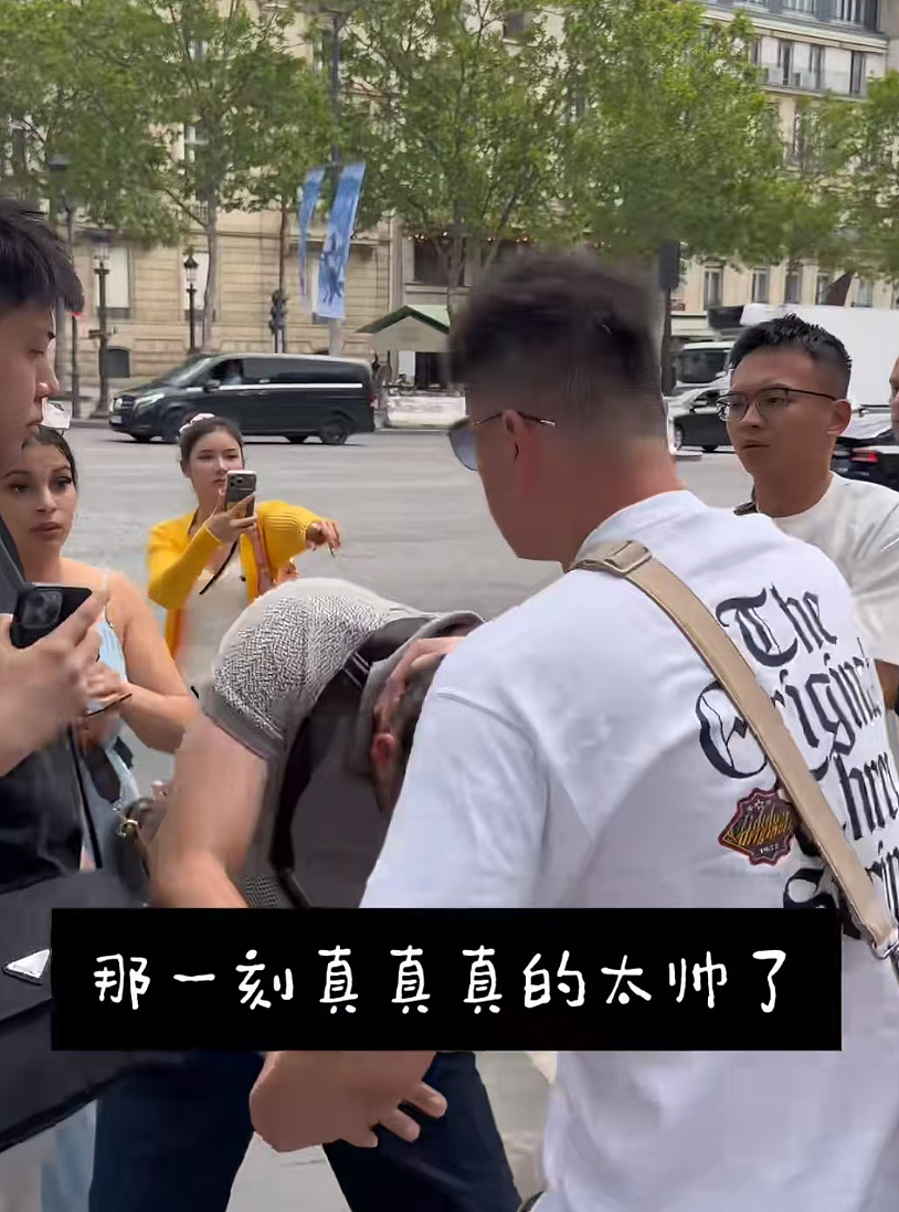 视频疯传！中国游客因为拍照与外国人起肢体冲突，“亮国旗反被骂”（组图） - 10
