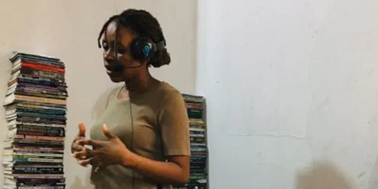她直播70天,从1数到107万,数到最后数字脑子发生了什么变化? - 10