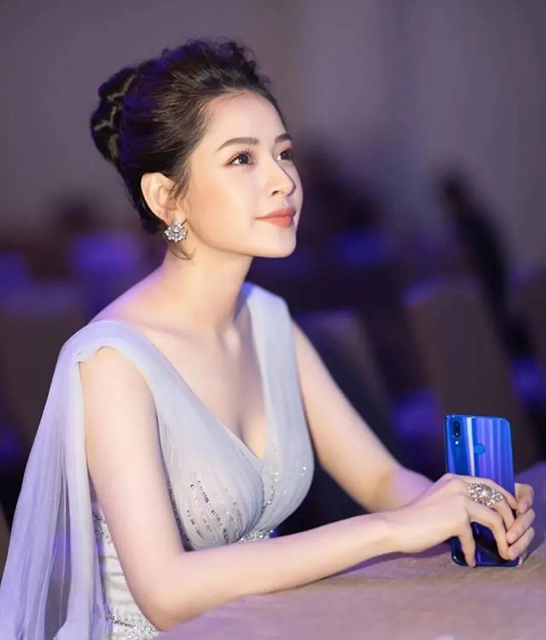 【美女】“越南小杨幂”五官神似baby、身材不输卡戴珊!堪称东南亚颜值天花板~ - 12