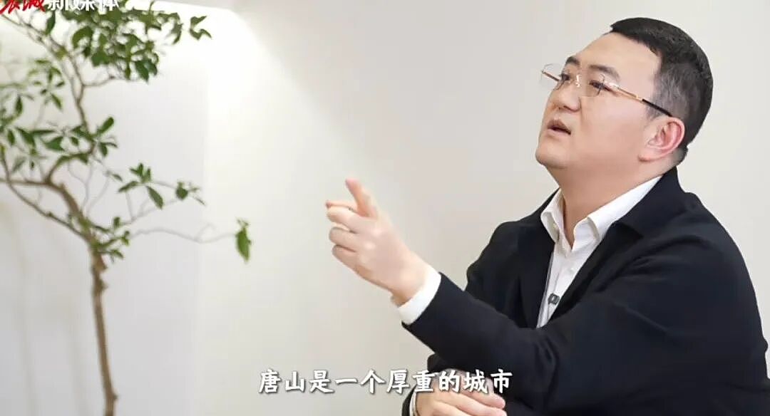 被痛骂的稻城亚丁,反让这个河北80后上神坛(组图) - 22