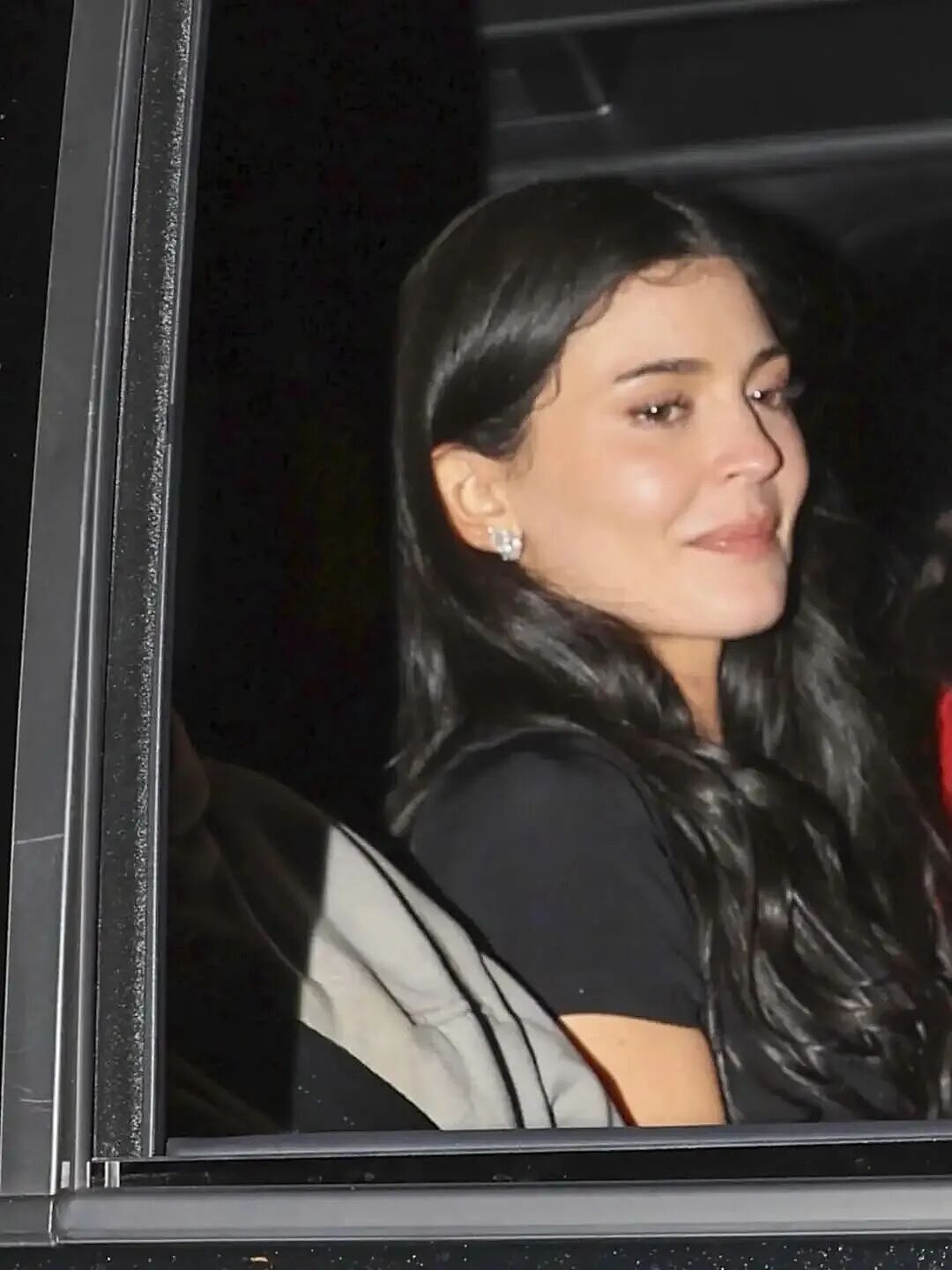 劲爆！肯豆新恋情实锤！与Kylie、甜茶四人同框约会被拍！狼狈躲狗仔看笑全网！（组图） - 10