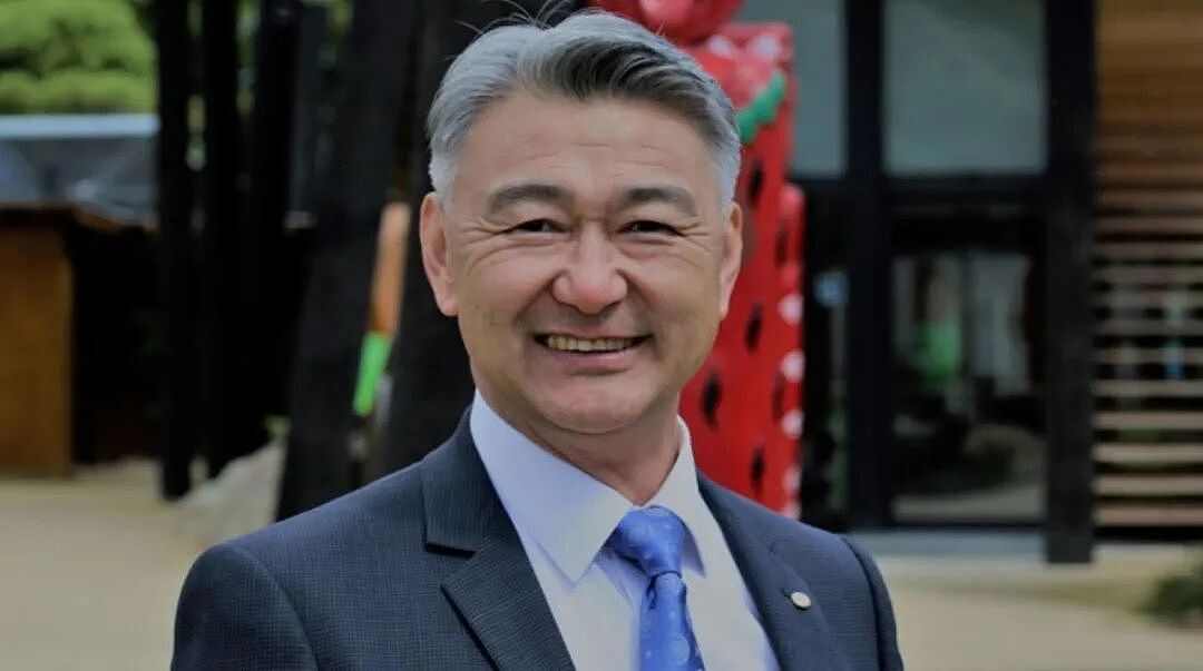 这位新西兰华人获得新西兰最高荣誉！被称为最后的“烧猪大师”（组图） - 1