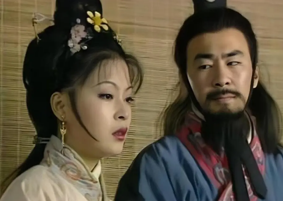 知名女演员嫁大44岁画坛泰斗，被骂“捞女”13年！如今丈夫遗嘱曝光，全网闭嘴（组图） - 2