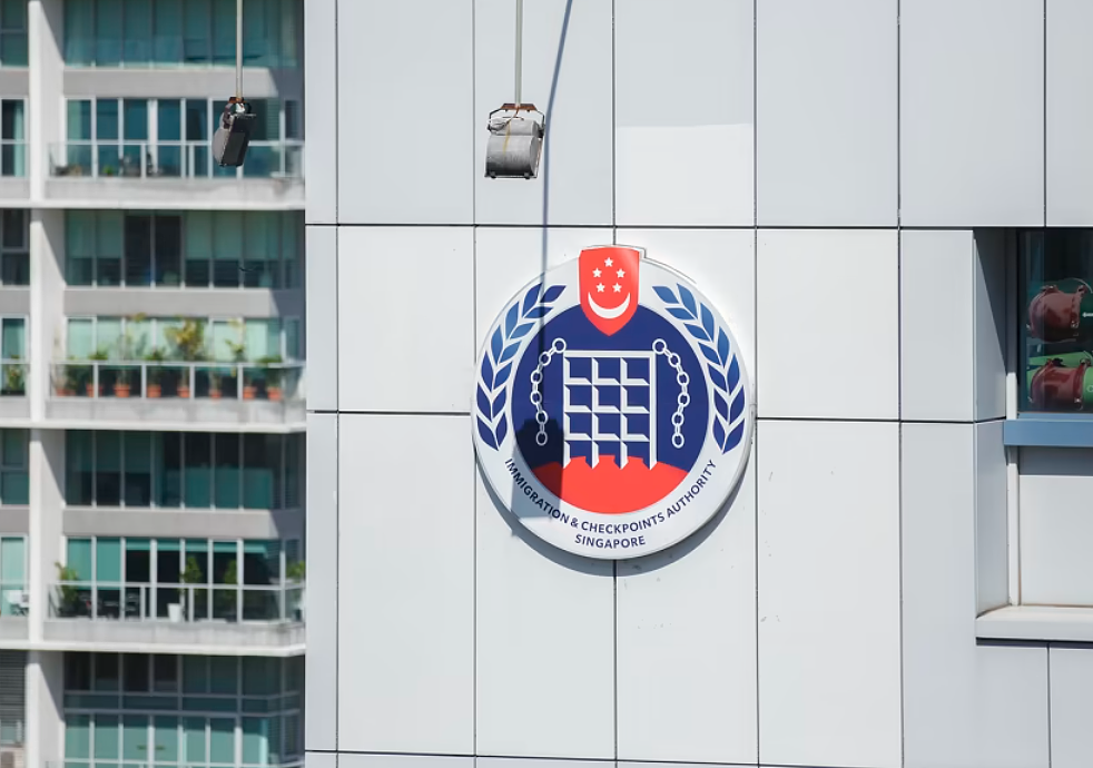 “认识议员能保证获批！”网友爆料申请新加坡PR被骗$6500（组图） - 3