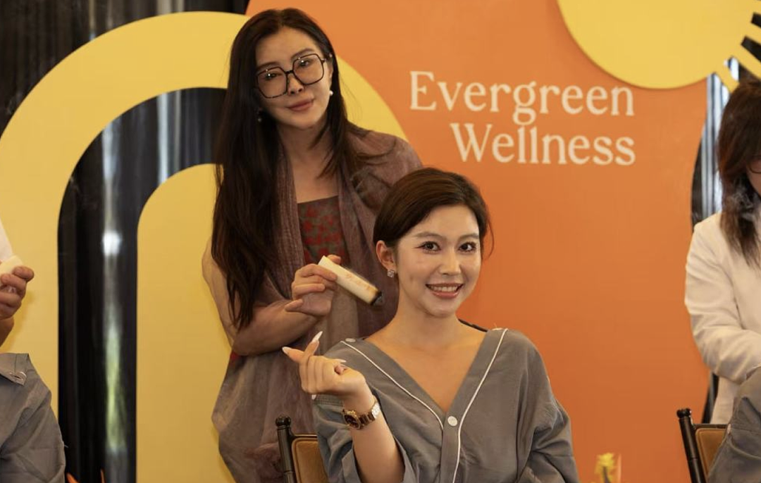 王祖贤把事业开到美国硅谷!退圈22年后身份大变,罕见谈人生感悟(组图) - 3