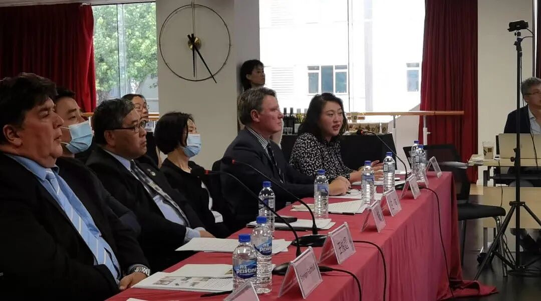 在新西兰被拒70次，这位华人找到一条赛道逆袭，专职帮人拆雷（组图） - 7