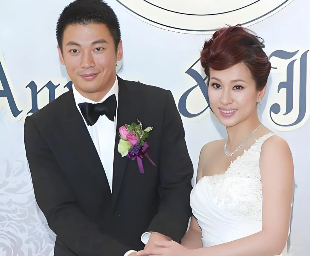49岁女星现身演唱会!曾息影嫁富商后破产,被传婚变 - 6