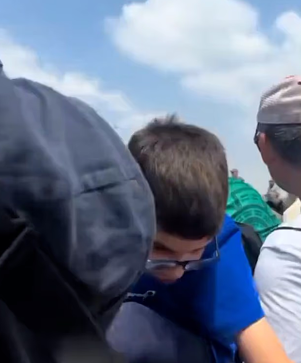 华人最爱度假胜地爆发枪击!枪手高处开火致1死13伤,遇难者疑为华人女子(组图) - 4