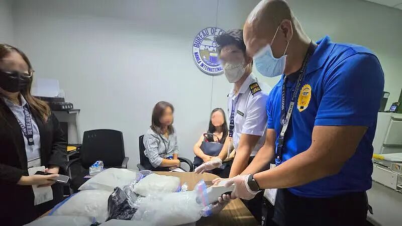 亚裔女子下飞机就被捕！无辜入狱24天，损失数万！航司拒赔（组图） - 4