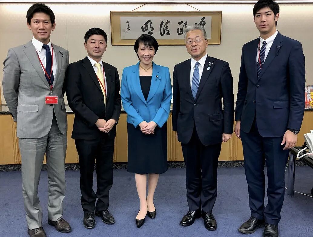 日媒曝高市早苗的孙子竟然在中国留学！日本网友彻底炸锅（组图） - 13
