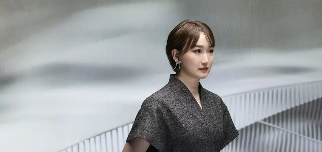 新西兰华人女子财富暴涨3亿，坐稳“女首富”，聘新西兰前总理（组图） - 11