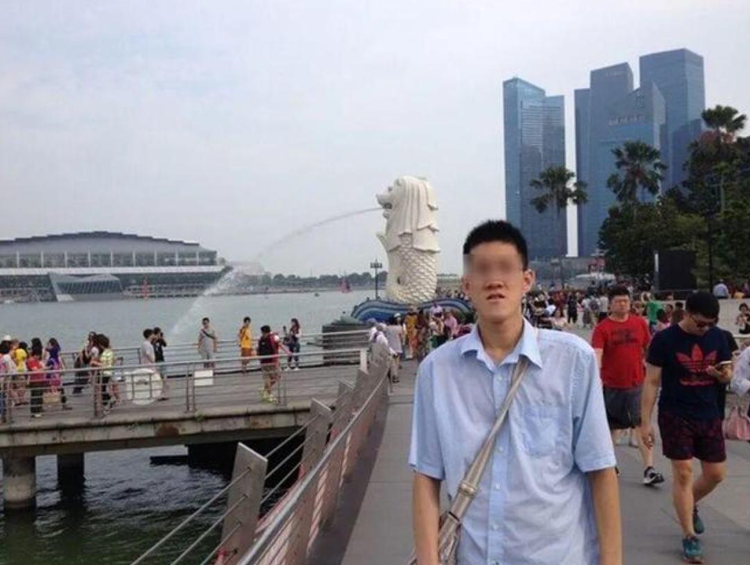 恐怖!台湾教授持刀闯入教室,狂砍亲戚50多刀!警员连开4枪将其制服(组图) - 6
