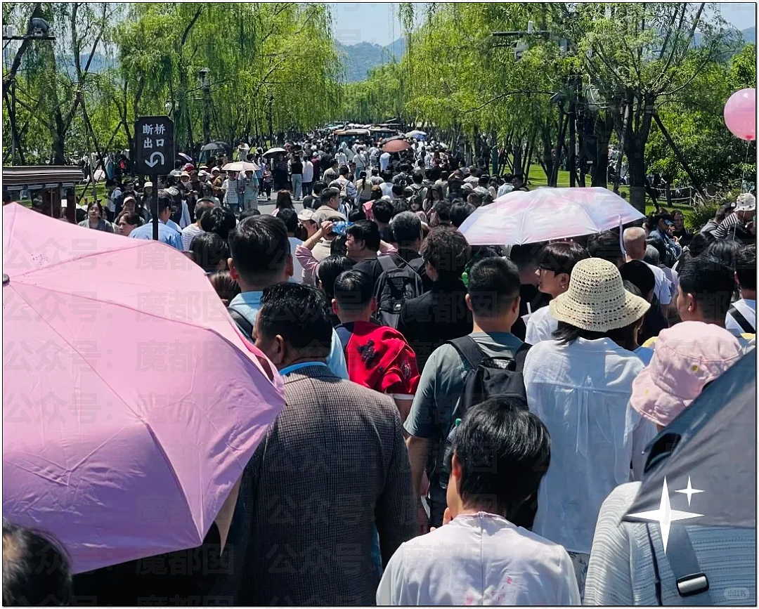 肉贴肉，人挤人！五一长假首日，中国各大景点已爆（组图） - 21
