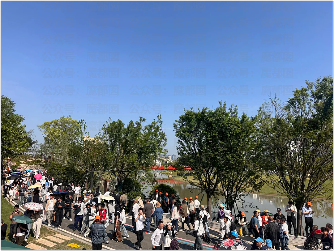 肉贴肉，人挤人！五一长假首日，中国各大景点已爆（组图） - 94