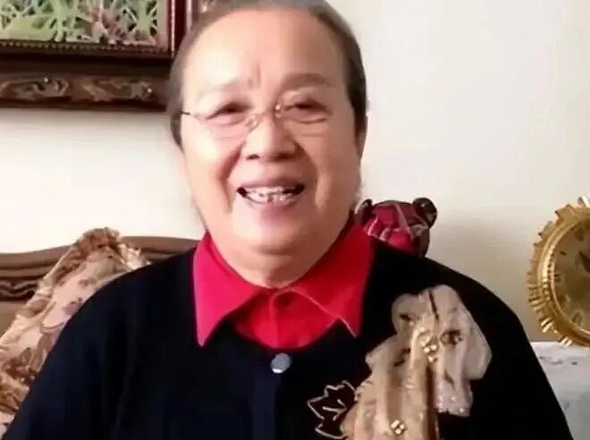 “容嬷嬷”年轻时候照片曝光,也是大美女 - 5