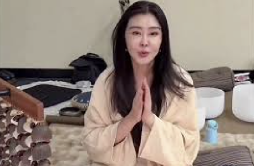 王祖贤把事业开到美国硅谷!退圈22年后身份大变,罕见谈人生感悟(组图) - 1