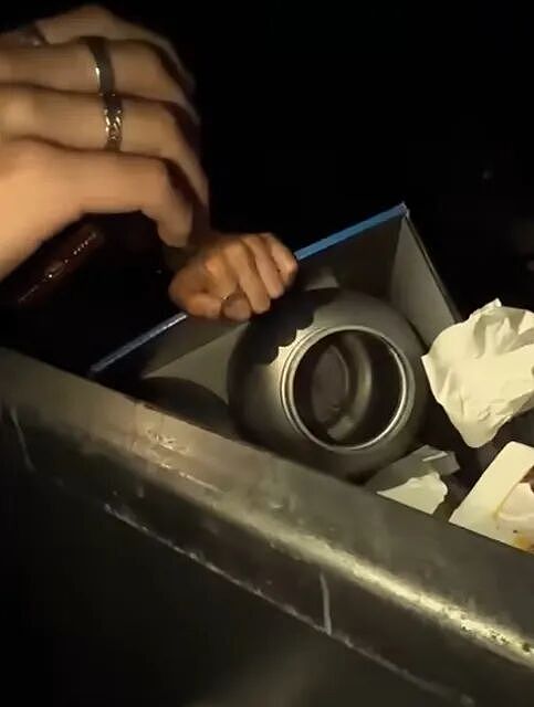 新西兰这个知名品牌玩砸了！网友集体抵制，创始人身败名裂 - 8