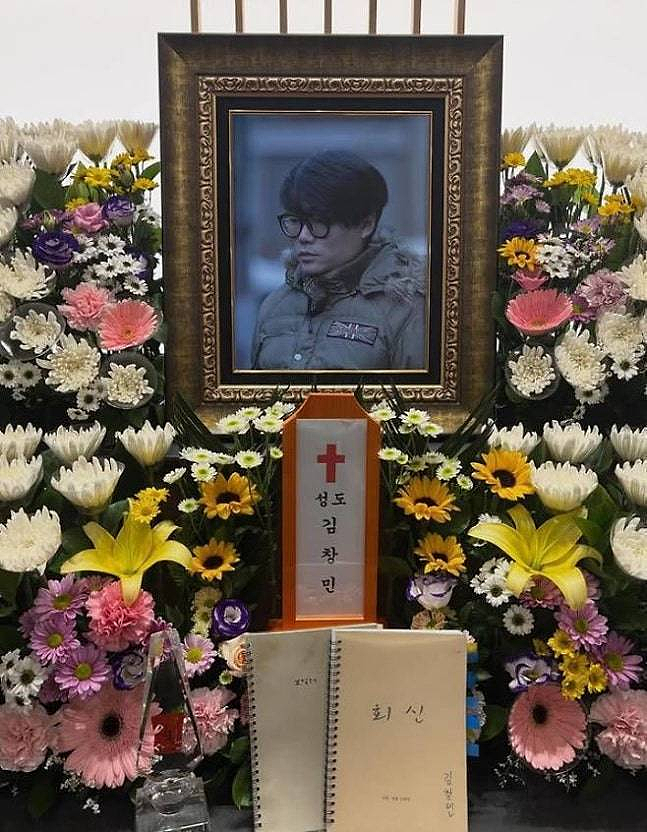 韩国知名导演餐厅内被围殴惨死！幼子目睹全程，凶手全员获释引众怒（组图） - 18